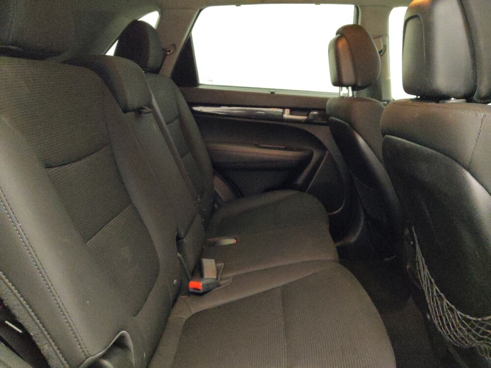 2014 Kia Sorento in Mesa, AZ 85210 - 18130960 19