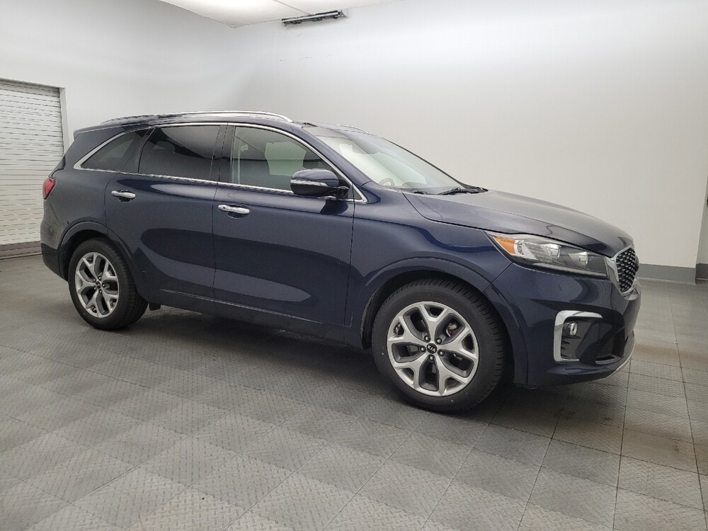 2019 Kia Sorento in Glendale, AZ 85301 - 18130961 11
