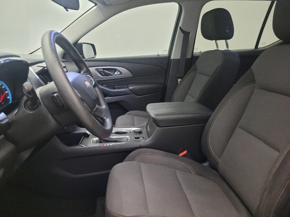 2019 Chevrolet Traverse in Phoenix, AZ 85015 - 18130965 17