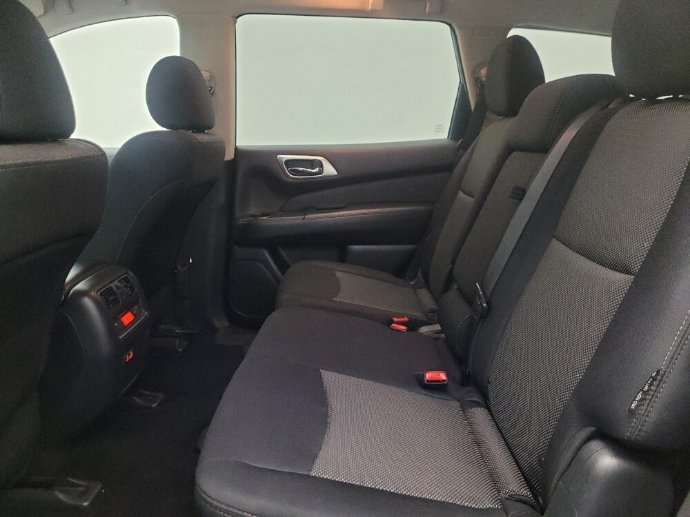 2019 Nissan Pathfinder in Mesa, AZ 85210 - 18130970 18
