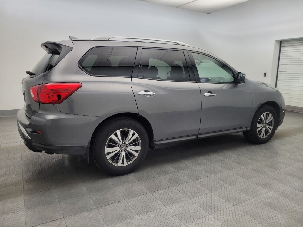 2019 Nissan Pathfinder in Mesa, AZ 85210 - 18130970 10