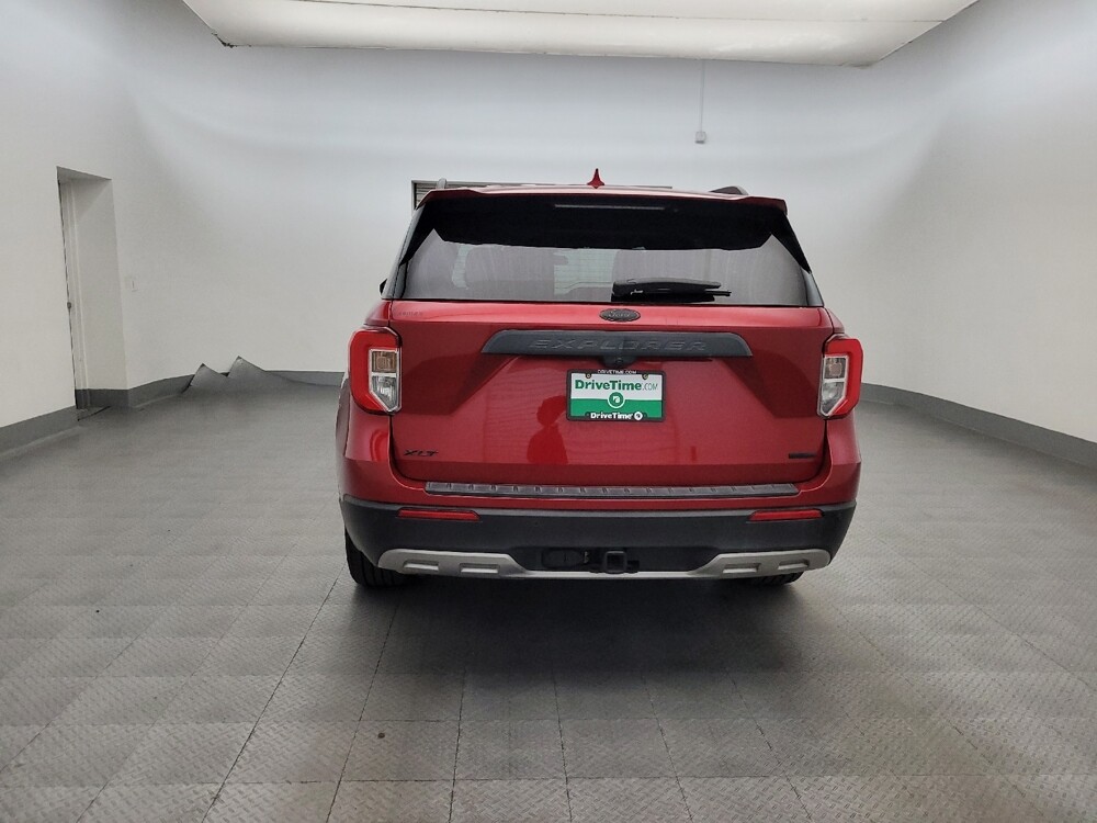 2020 Ford Explorer in Glendale, AZ 85301 - 18130973 6