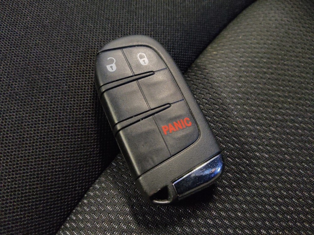 2021 Jeep Renegade in Glendale, AZ 85301 - 18130974 32