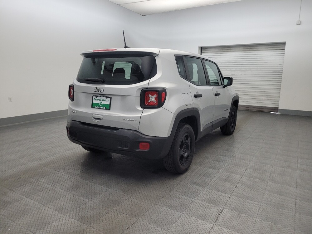 2021 Jeep Renegade in Glendale, AZ 85301 - 18130974 9