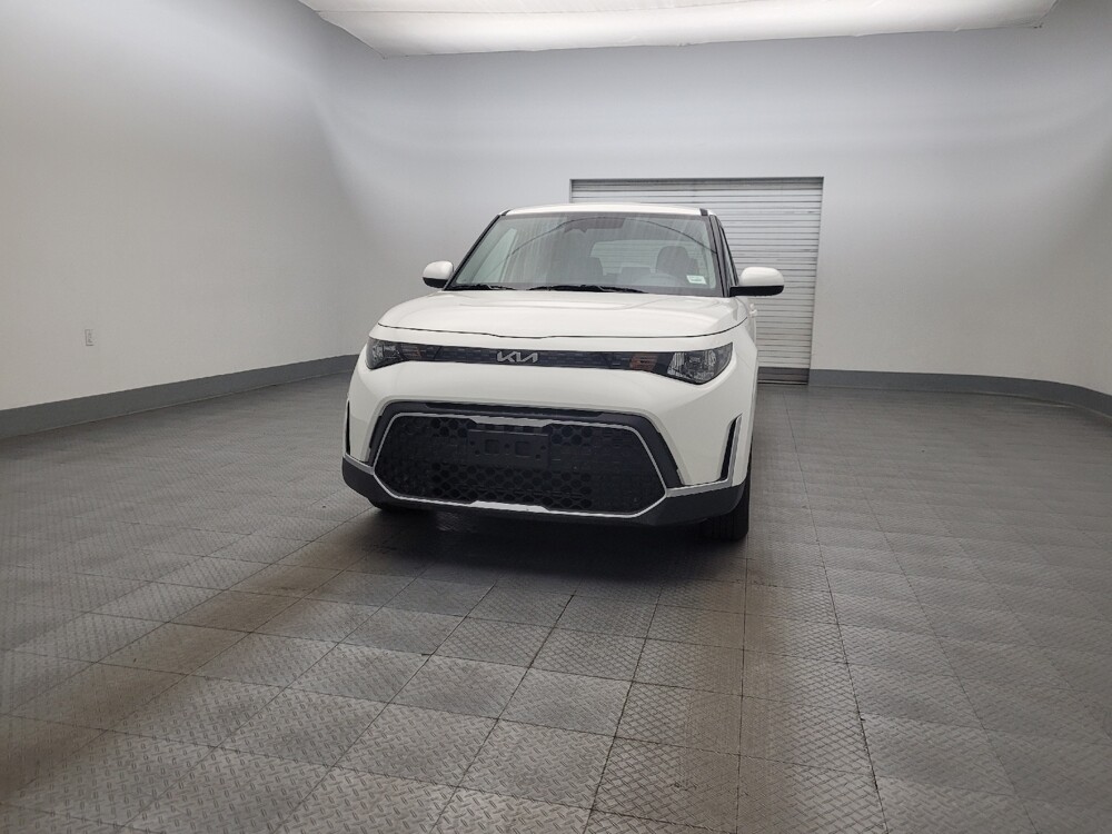 2025 Kia Soul in Mesa, AZ 85210 - 18130975 15