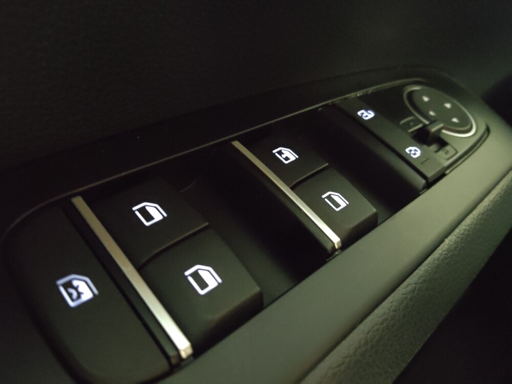 2025 Kia Soul in Mesa, AZ 85210 - 18130975 27