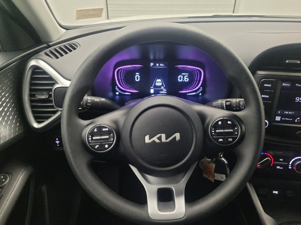 2025 Kia Soul in Mesa, AZ 85210 - 18130975 22