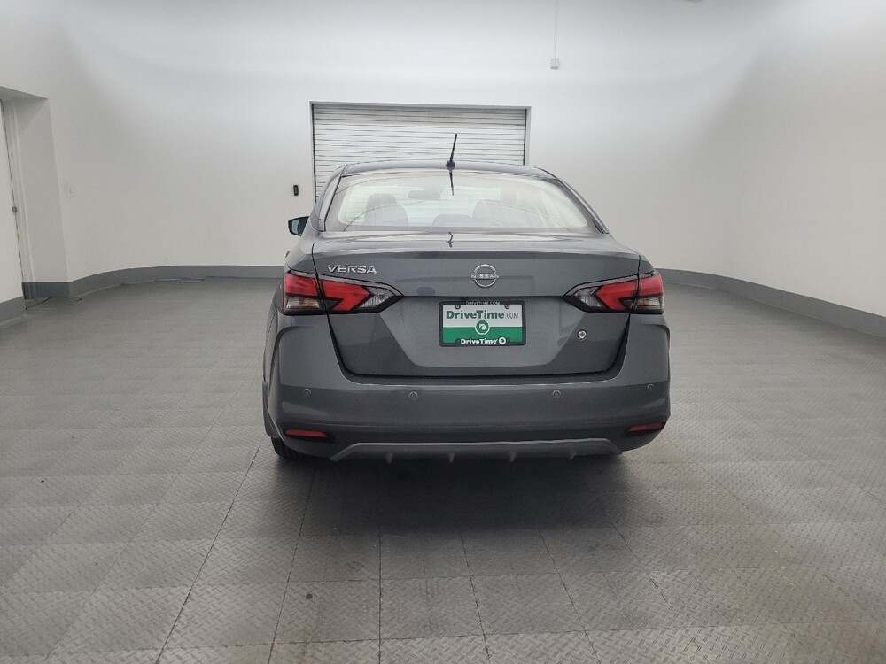 2024 Nissan Versa in Glendale, AZ 85301 - 18130977 6