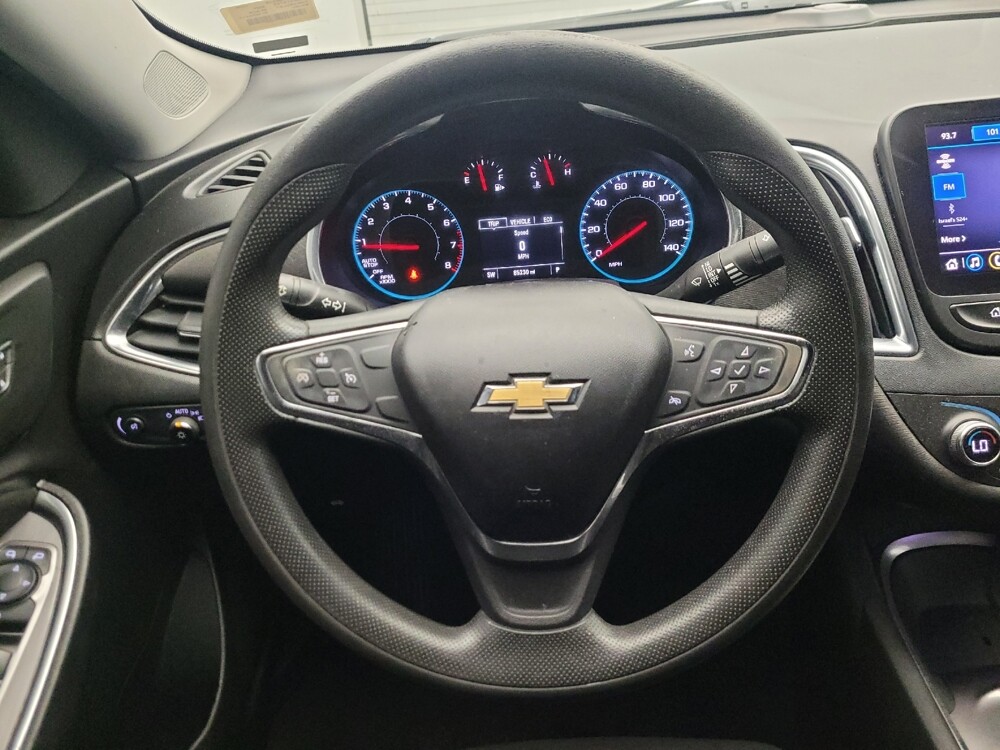 2021 Chevrolet Malibu in Tucson, AZ 85705 - 18130980 22