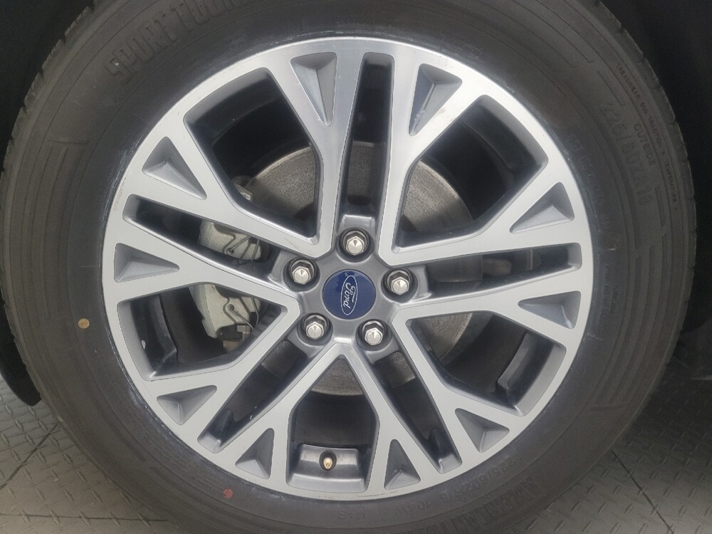 2020 Ford Escape in Glendale, AZ 85301 - 18130981 31