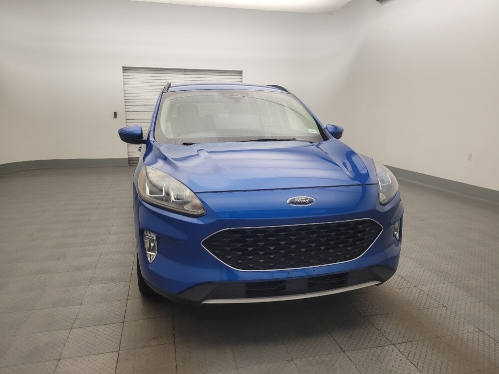 2020 Ford Escape in Glendale, AZ 85301 - 18130981 14