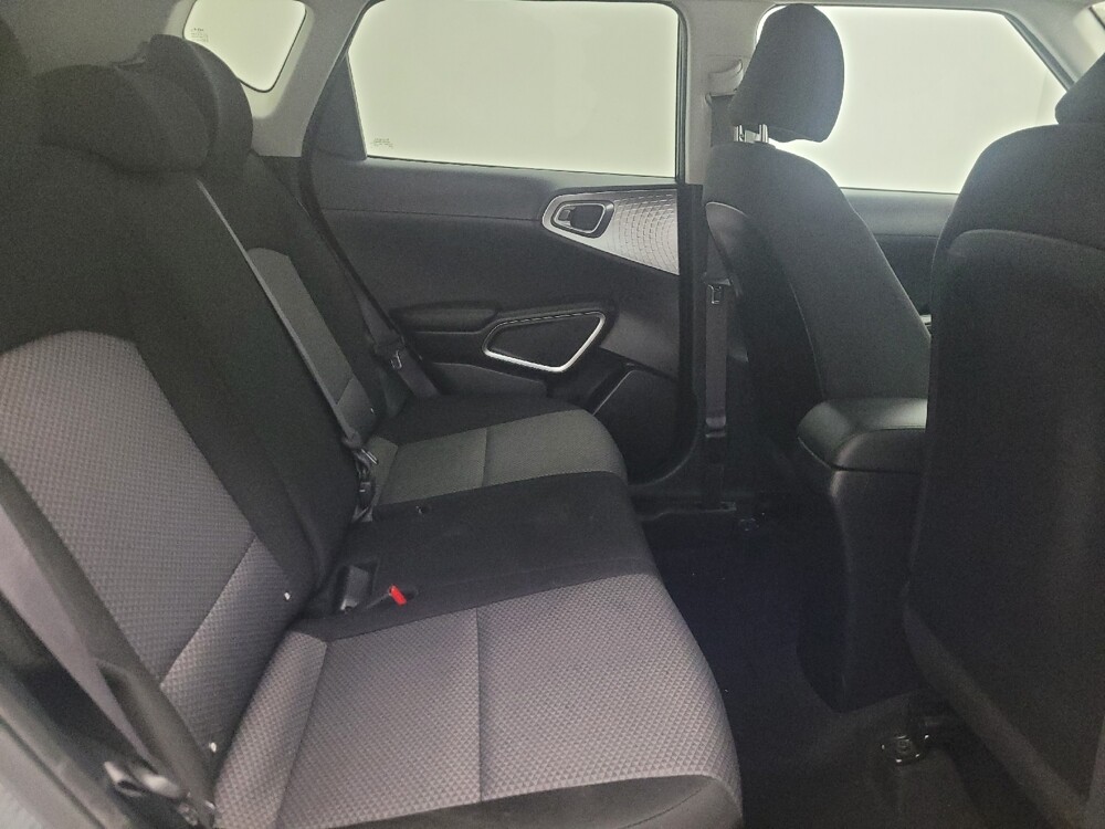 2022 Kia Soul in Phoenix, AZ 85015 - 18130984 19