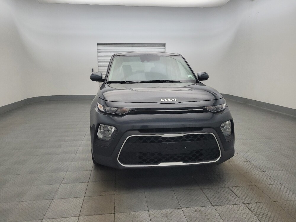 2022 Kia Soul in Phoenix, AZ 85015 - 18130984 14
