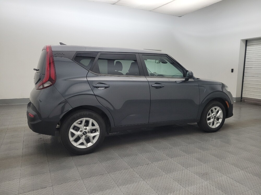 2022 Kia Soul in Phoenix, AZ 85015 - 18130984 10