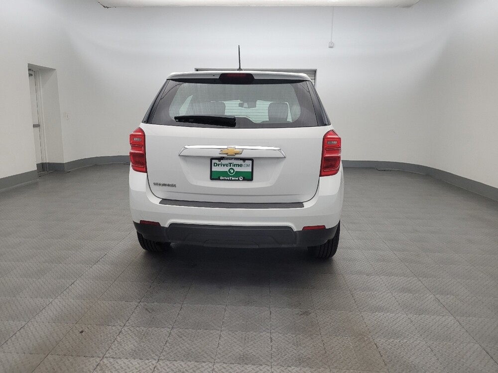 2017 Chevrolet Equinox in Mesa, AZ 85210 - 18130987 7