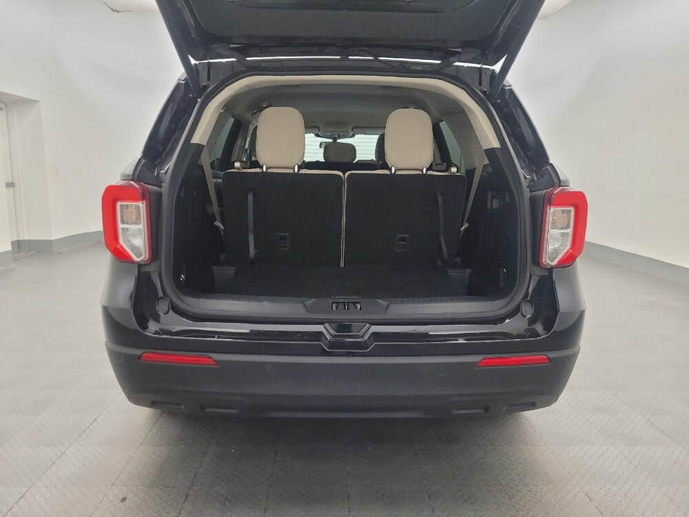 2021 Ford Explorer in Glendale, AZ 85301 - 18130988 29