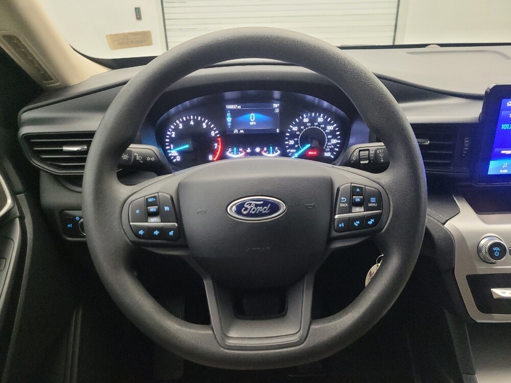 2021 Ford Explorer in Glendale, AZ 85301 - 18130988 22