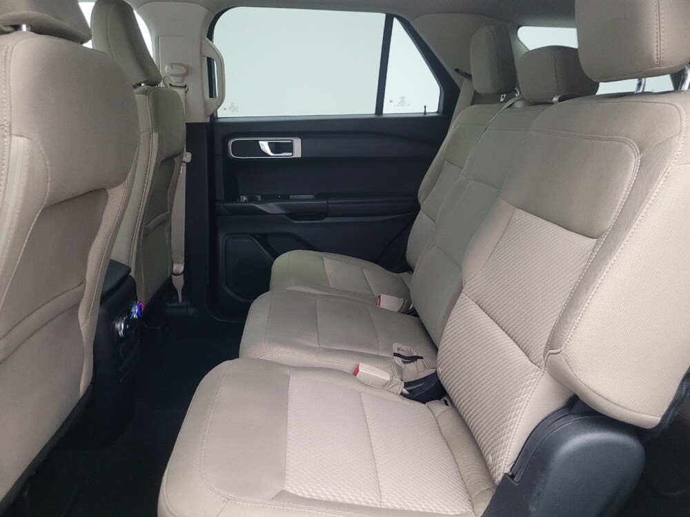 2021 Ford Explorer in Glendale, AZ 85301 - 18130988 18