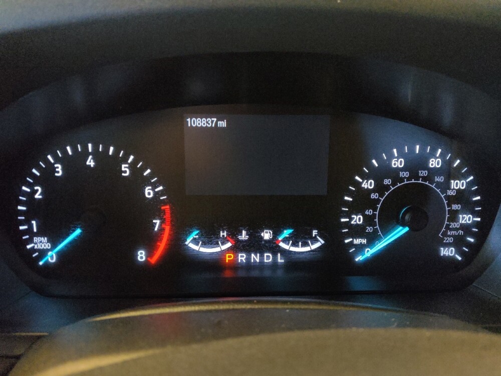 2021 Ford Explorer in Glendale, AZ 85301 - 18130988 23