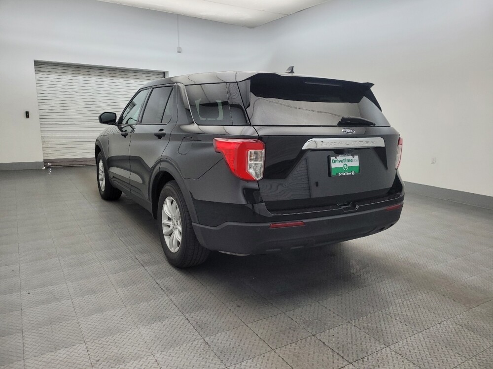 2021 Ford Explorer in Glendale, AZ 85301 - 18130988 5