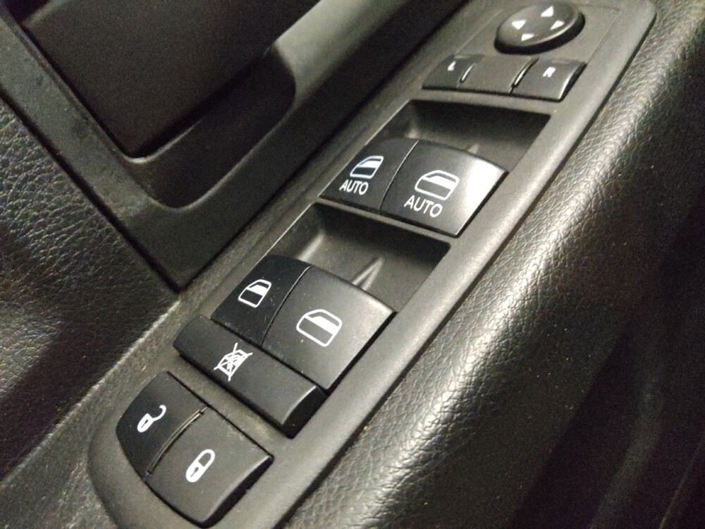 2022 RAM 1500 in Glendale, AZ 85301 - 18130990 27