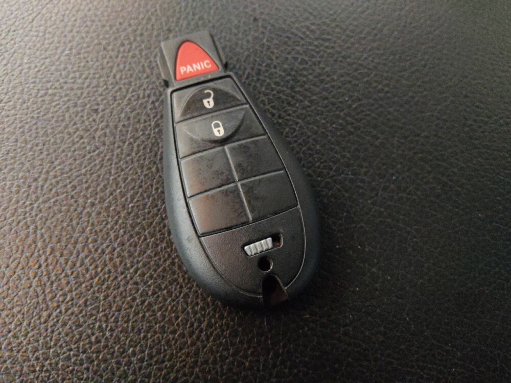 2022 RAM 1500 in Glendale, AZ 85301 - 18130990 32