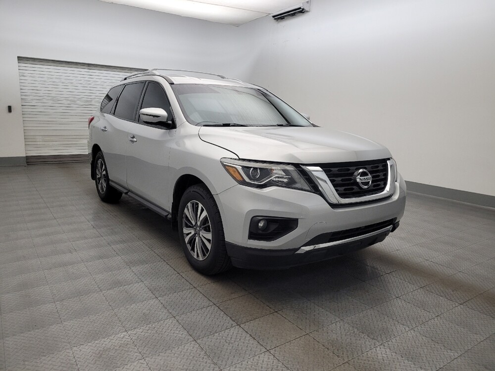 2020 Nissan Pathfinder in Mesa, AZ 85210 - 18130991 13