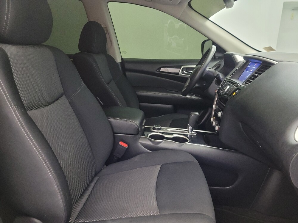 2020 Nissan Pathfinder in Mesa, AZ 85210 - 18130991 21