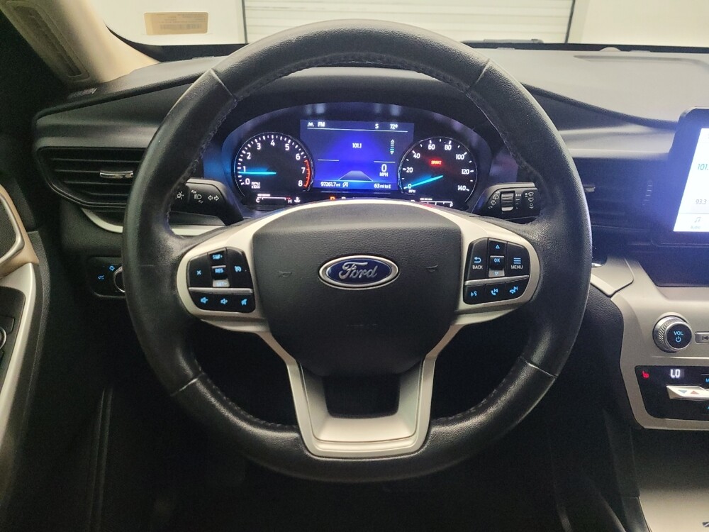 2021 Ford Explorer in Phoenix, AZ 85022 - 18130995 22