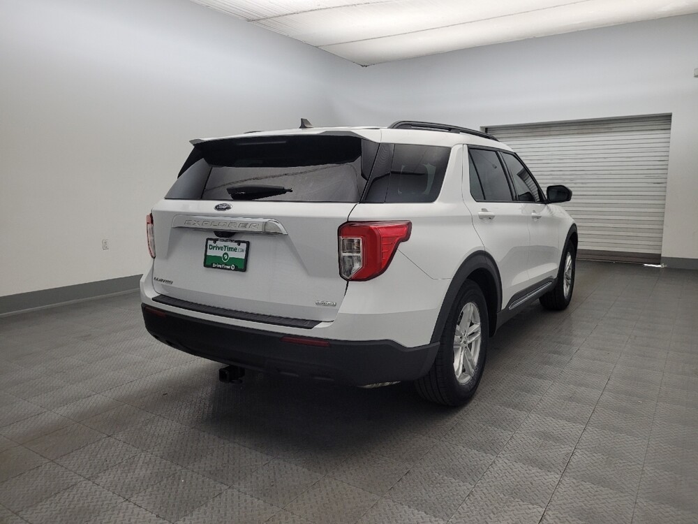 2021 Ford Explorer in Phoenix, AZ 85022 - 18130995 9