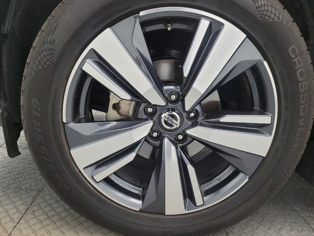 2021 Nissan Rogue in Phoenix, AZ 85015 - 18130996 31