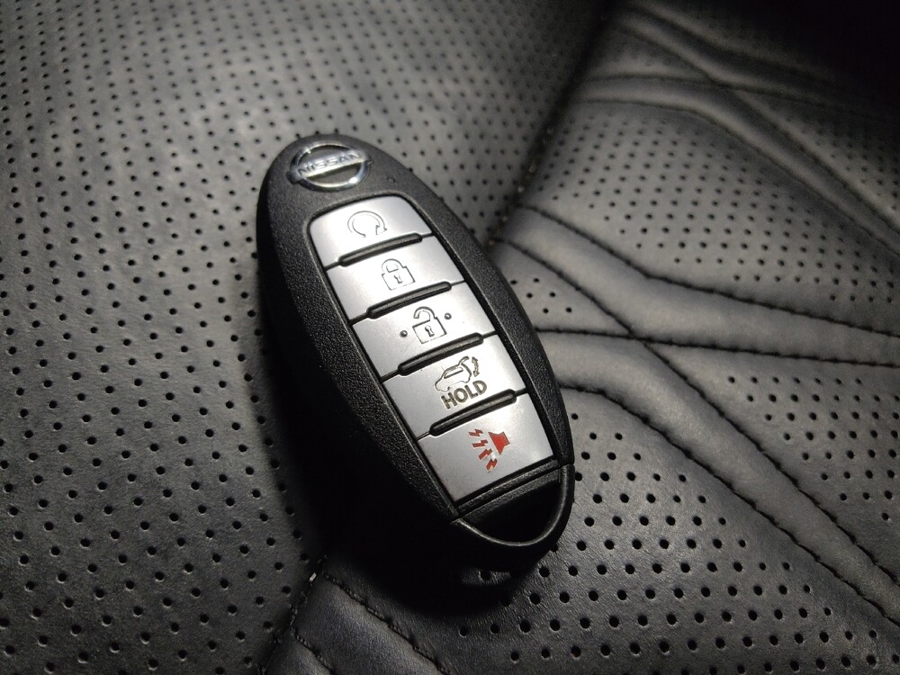 2021 Nissan Rogue in Phoenix, AZ 85015 - 18130996 32