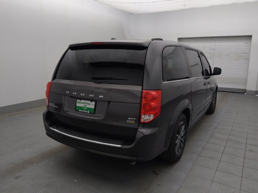 2017 Dodge Grand Caravan in Tallahassee, FL 32304 - 18131003 9