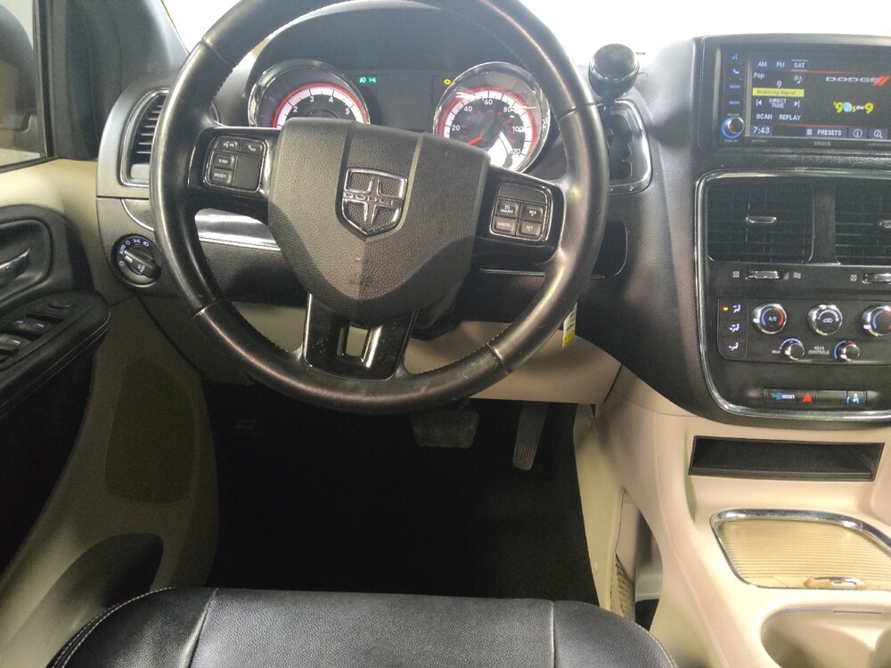 2017 Dodge Grand Caravan in Tallahassee, FL 32304 - 18131003 22