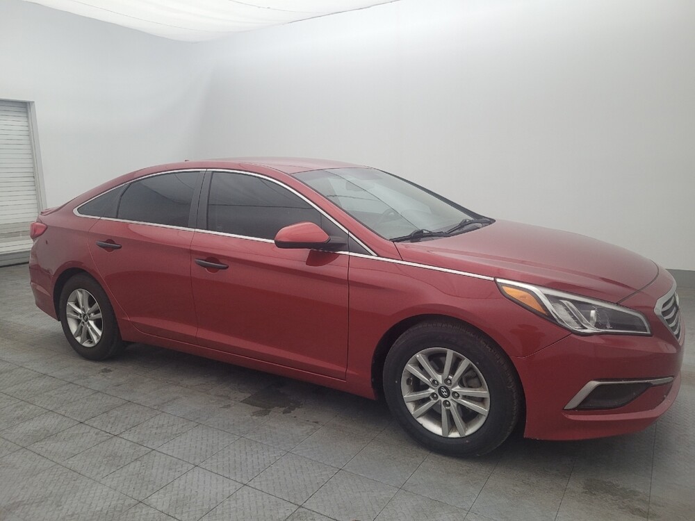 2017 Hyundai Sonata in Tallahassee, FL 32304 - 18131007 11
