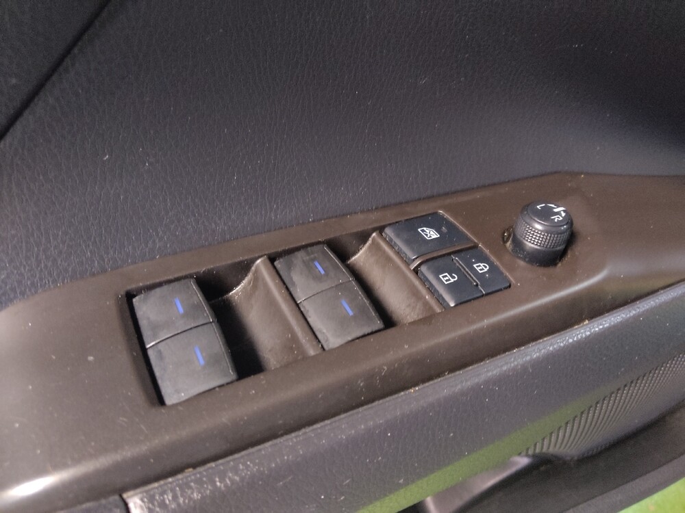 2021 Toyota Camry in Tallahassee, FL 32304 - 18131011 27