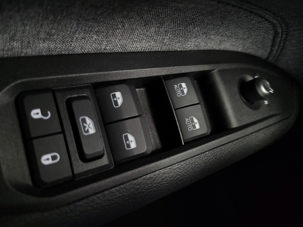 2022 Jeep Compass in Las Vegas, NV 89102 - 18131013 27