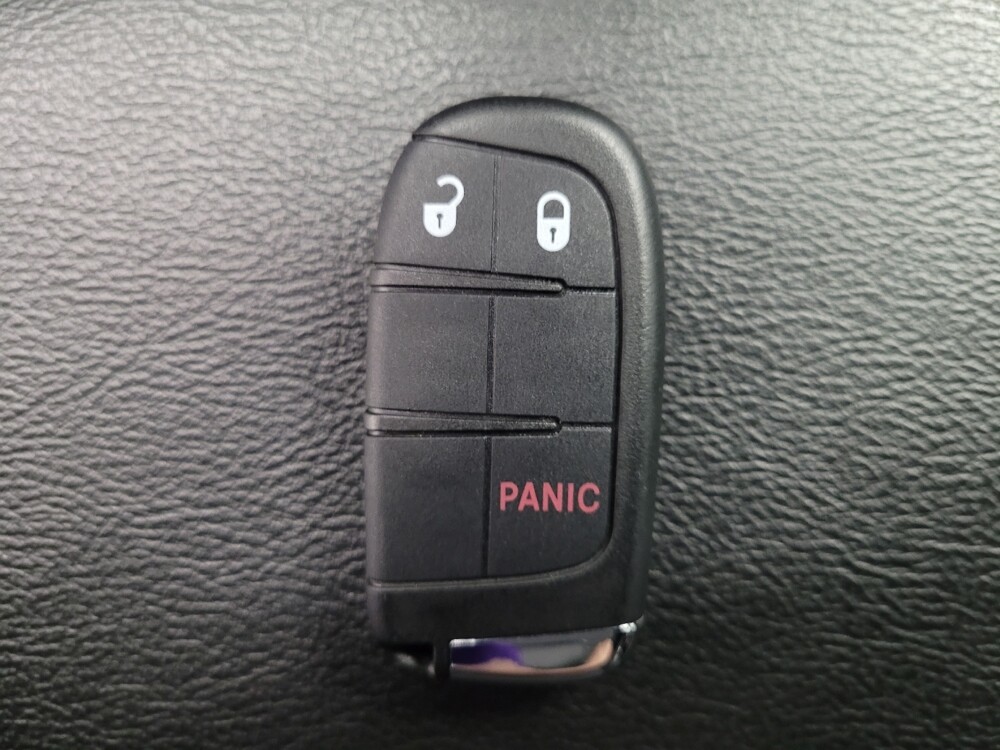 2022 Jeep Compass in Las Vegas, NV 89102 - 18131013 32