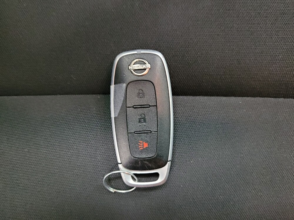 2023 Nissan Rogue in Las Vegas, NV 89104 - 18131015 32