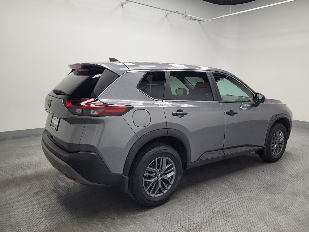 2023 Nissan Rogue in Las Vegas, NV 89104 - 18131015 10