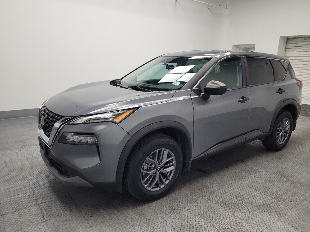 2023 Nissan Rogue in Las Vegas, NV 89104 - 18131015 2