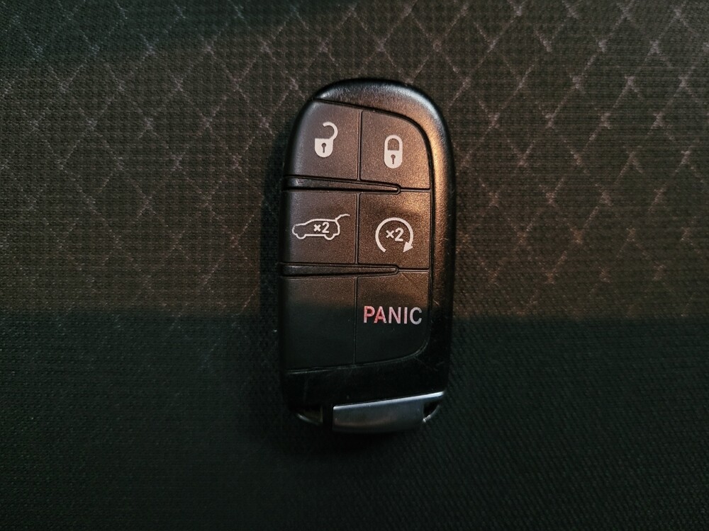 2019 Jeep Grand Cherokee in Reno, NV 89502 - 18131016 32