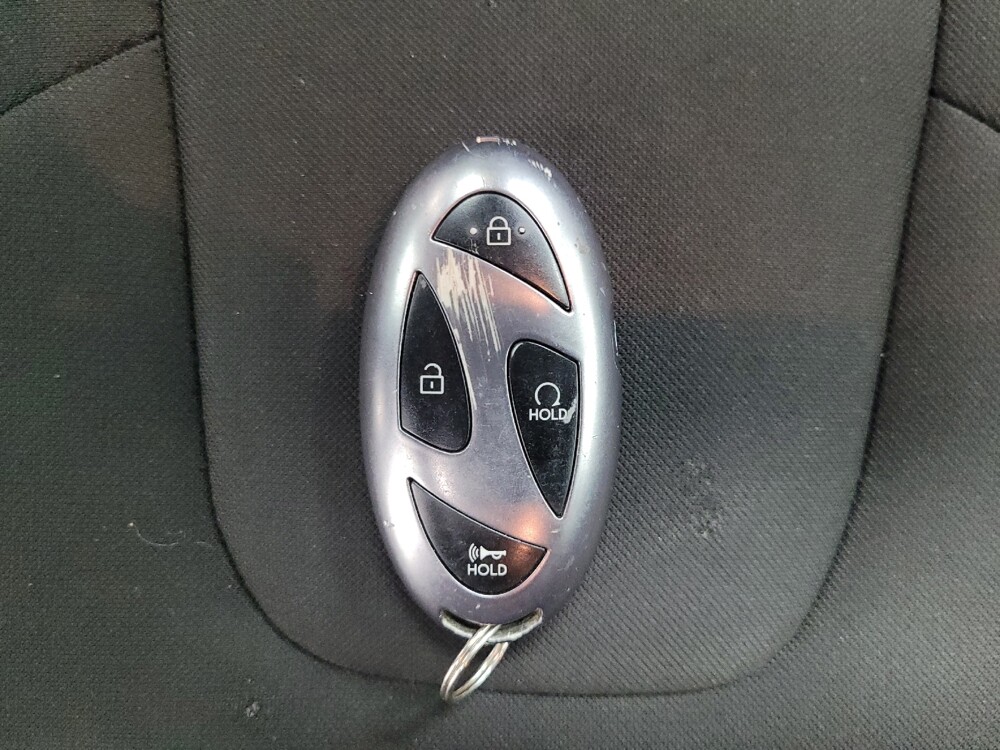 2025 Hyundai Elantra in Las Vegas, NV 89104 - 18131018 32