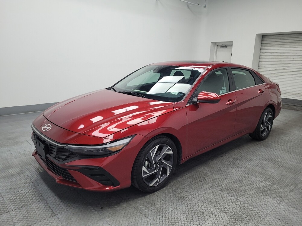 2025 Hyundai Elantra in Las Vegas, NV 89104 - 18131018 2