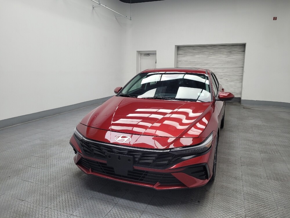 2025 Hyundai Elantra in Las Vegas, NV 89104 - 18131018 15