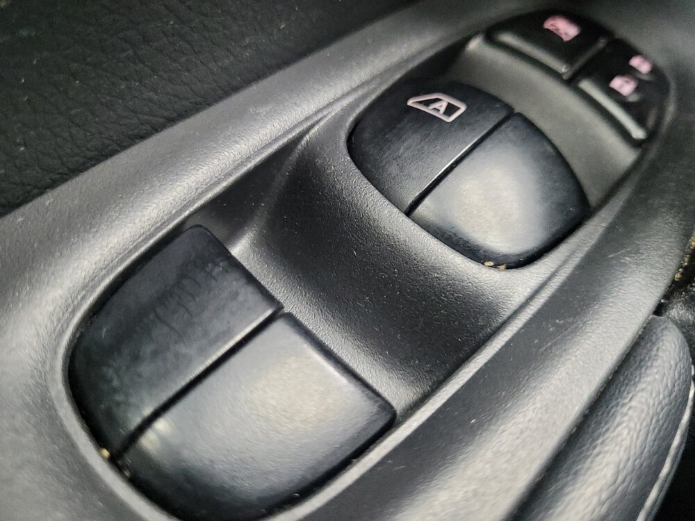 2018 Nissan Rogue in Las Vegas, NV 89102 - 18131019 27