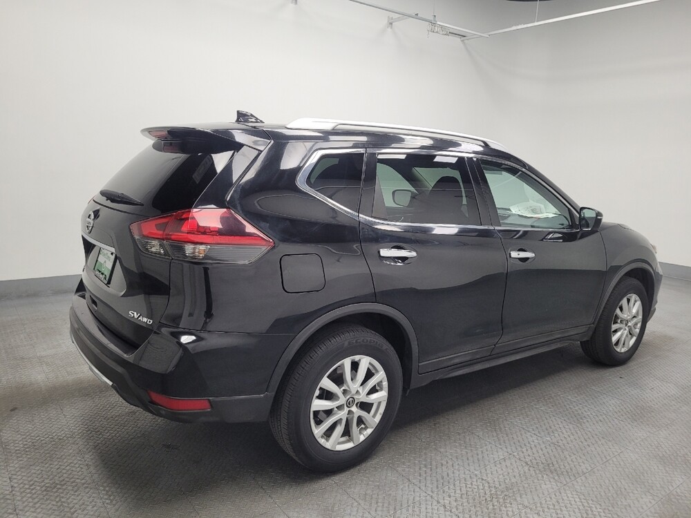 2018 Nissan Rogue in Las Vegas, NV 89102 - 18131019 10