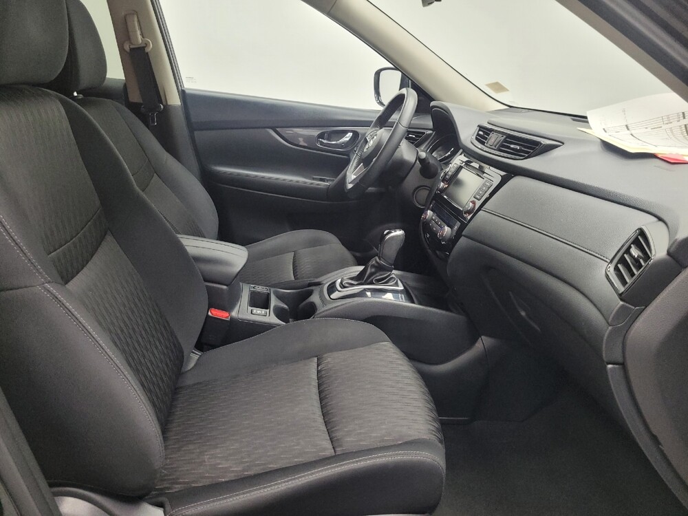 2018 Nissan Rogue in Las Vegas, NV 89102 - 18131019 21