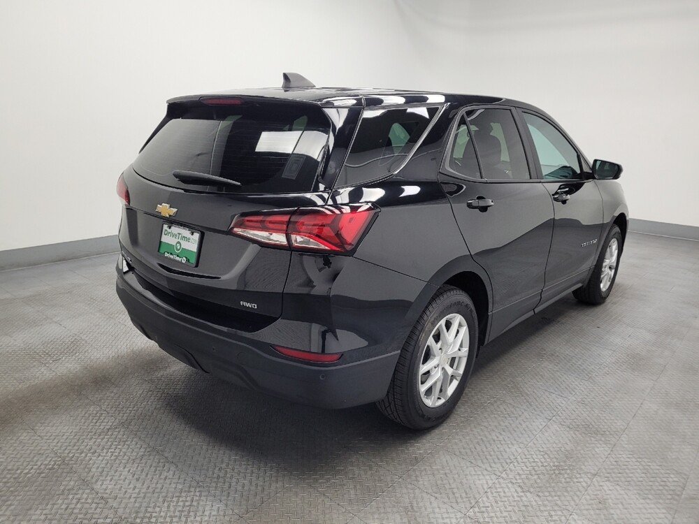 2024 Chevrolet Equinox in Las Vegas, NV 89104 - 18131020 9