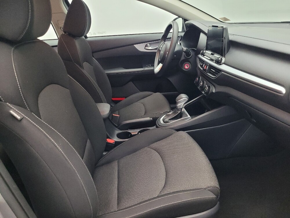 2024 Kia Forte in Sanford, FL 32773 - 18131021 21
